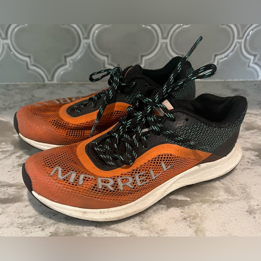 Women’s Merrell trail shoes size 5 trail shoes